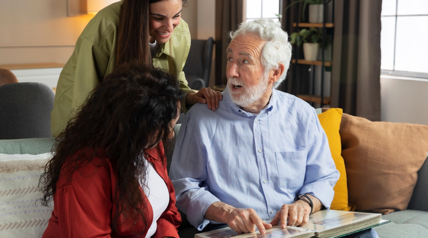 Dementia Home Support Stages: Which Providers to Add as Care Needs Progress