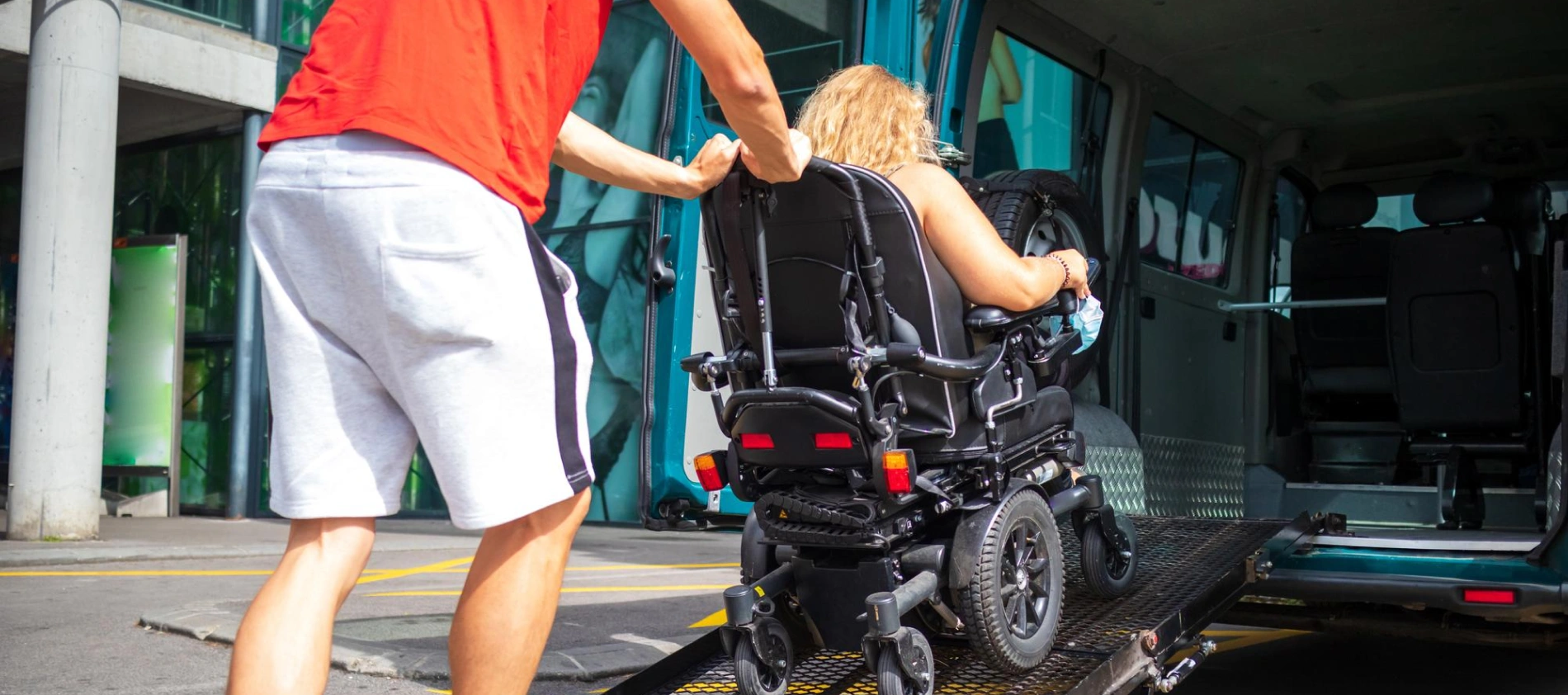 Refer participants to Transport Assistance providers in Maddingley, VIC
